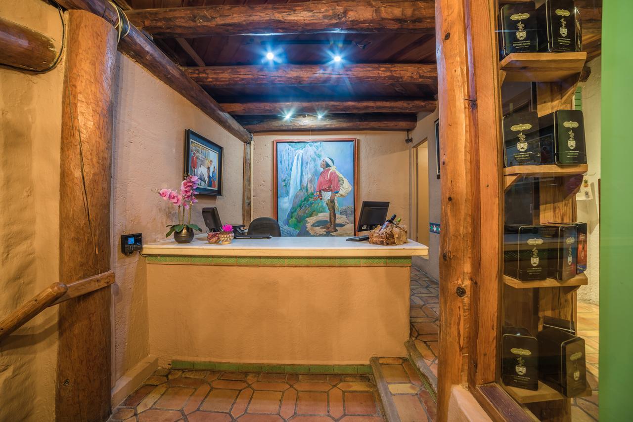 Hotel El Mirador - Balderrama Hotel Collection Areponapuchi 外观 照片